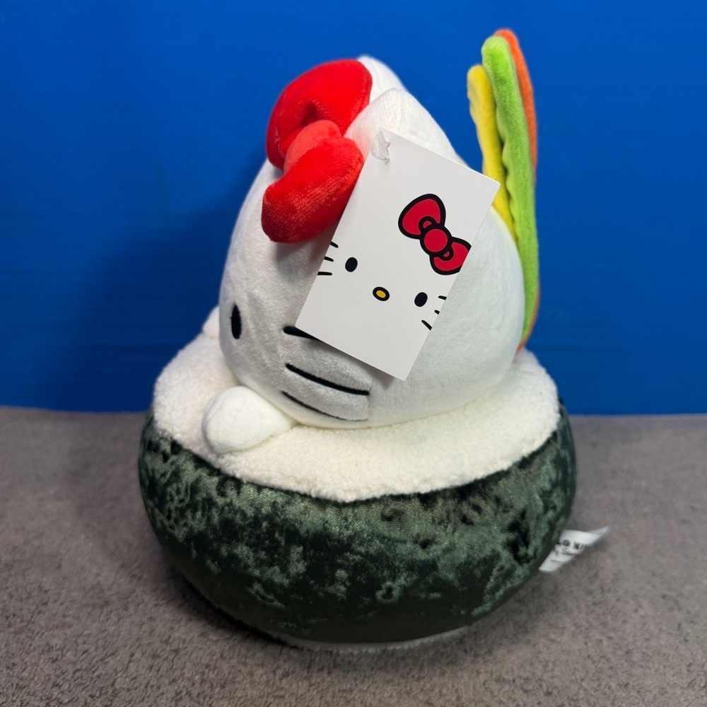 Hello kitty sushi roll plush toy
Brand new - Picture 2 of 6